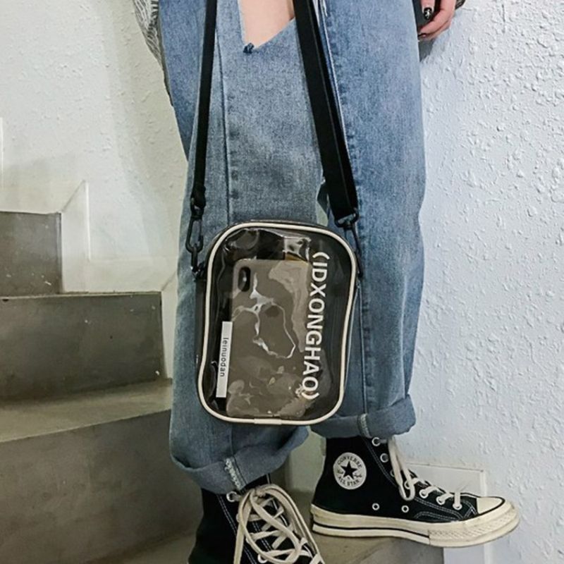 Crossbody Kabelky S Písmenem A Klopou Z Pvc