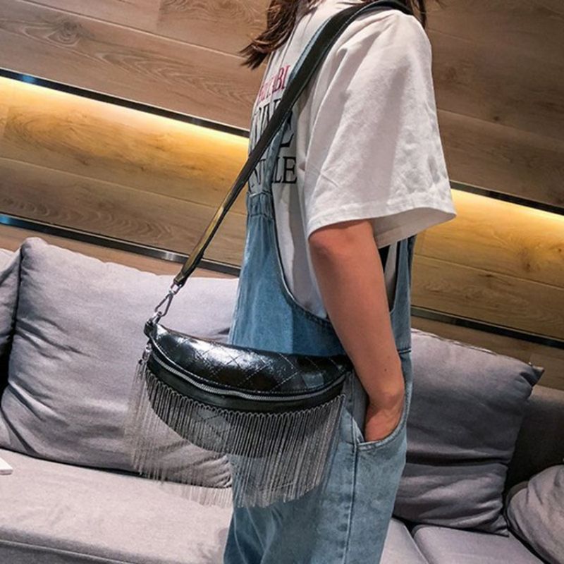 Crossbody Kabelky Se Sedlem Z Pu Kostkovaného Třásně
